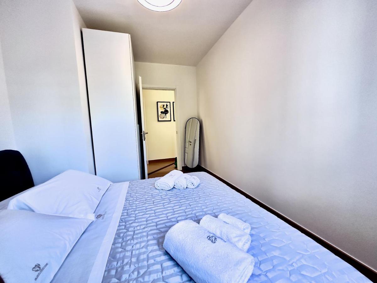 Salento Sweet Home - Obelisco Luxury Apartment Lecce Eksteriør bilde